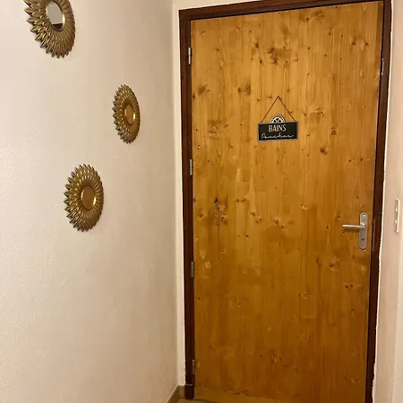 Apartmán Maison - 2 Chambres, Balcon Et Garage *